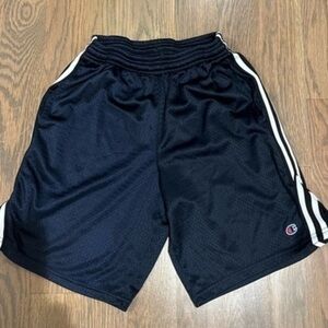 Champion shorts size small E activewear